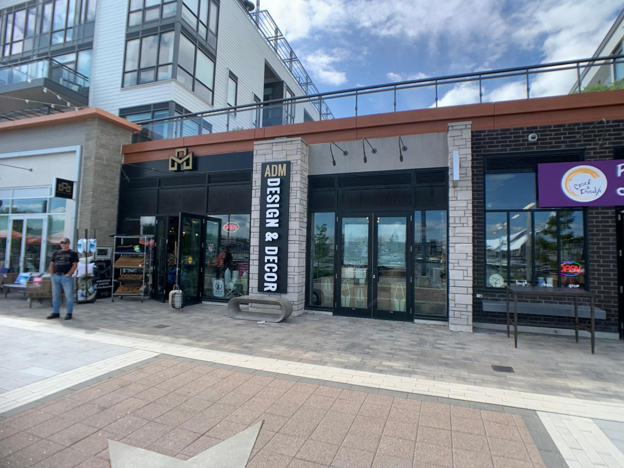 Stunning Stayz At Friday Harbour Beach Marina Resort Lake Simcoe Innisfil Ngoại thất bức ảnh